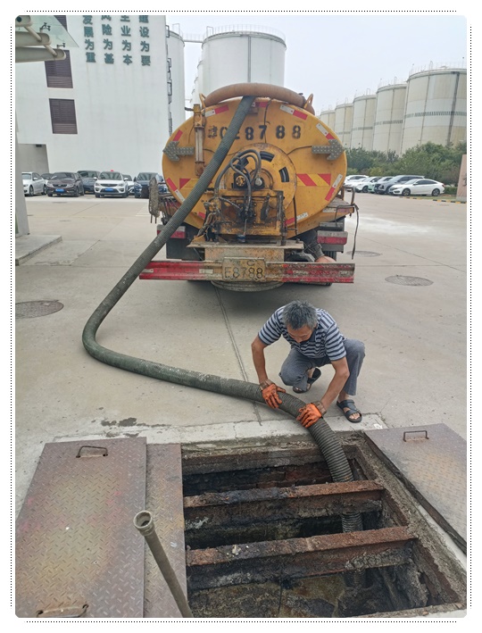 石峰隔油池清掏