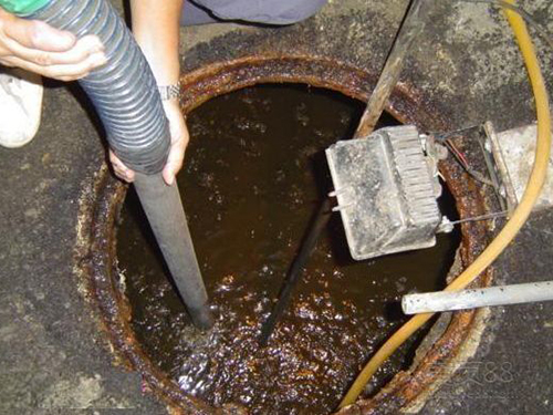 石峰隔油池清理